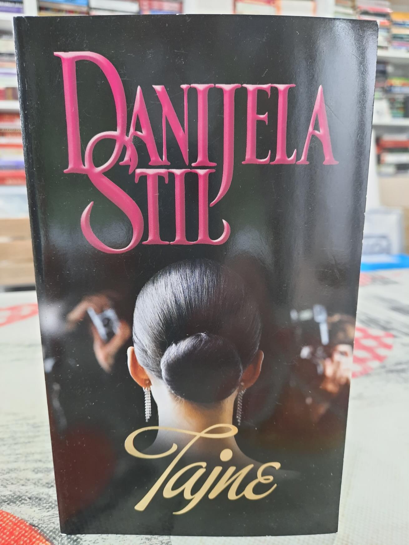Danijela Stil
Tajne